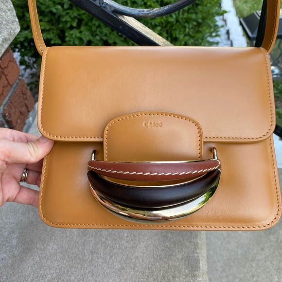 Chloé
Kattie Leather Shoulder Bag - Picture 5 of 16